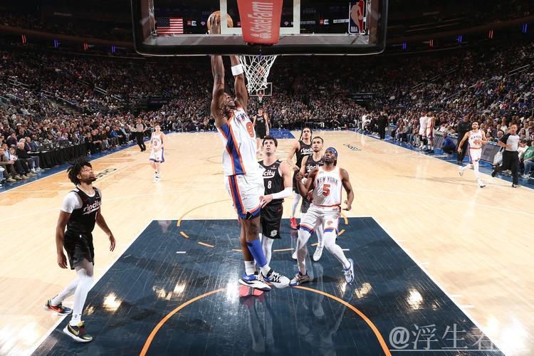 阿夫迪亚33+7阿努诺比28+7 尼克斯翻盘开拓者